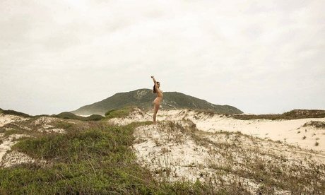 ブラックマジックオンリーファンズ 無料裸 画像