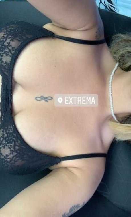 giarimaa 美しいモデル 写真