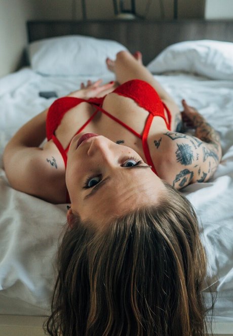 Dijana OG xxxモデル 画像