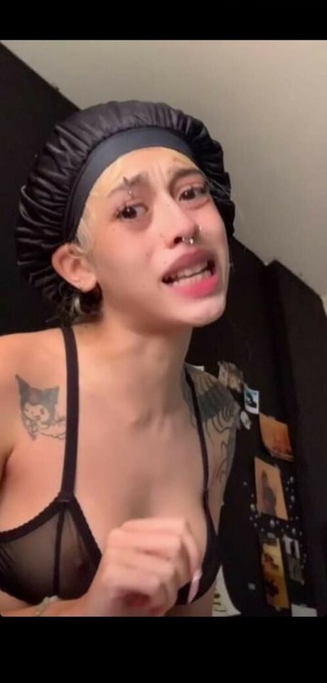 JOIアジアンOnlyFans 無料セクシー 写真