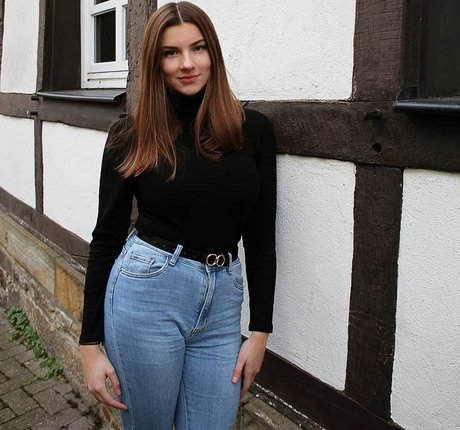 ヌード 屋外 OnlyFans 無料ポルノ 写真