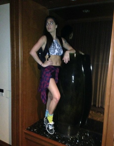 ニューハーフアナルOnlyFans ホットxxx 写真