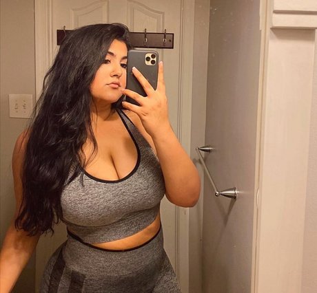 Prettydesibabixo ホットなスター アーカイブ