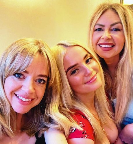 Coronation Street 素敵なスター 画像