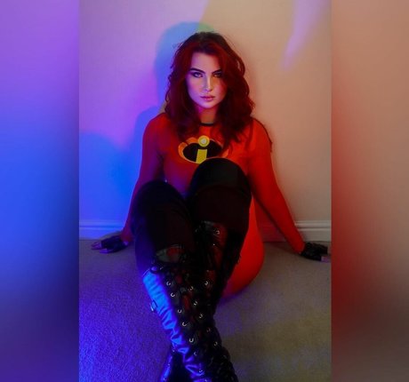 50歳のOnlyFans アートポルノ 画像