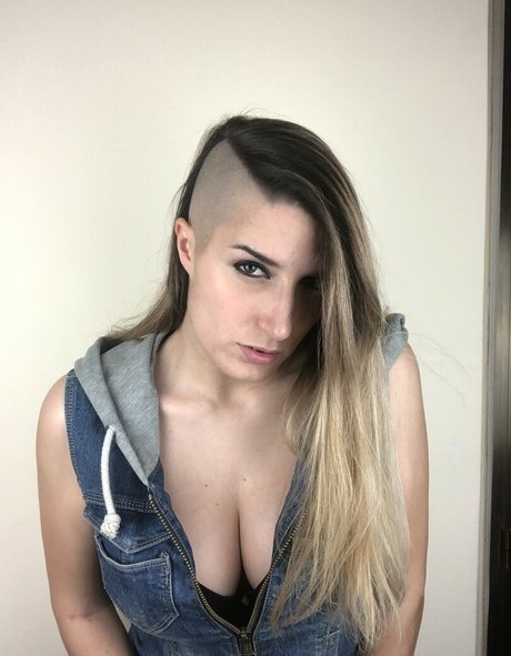 Ira Green ポルノスター 独占 写真