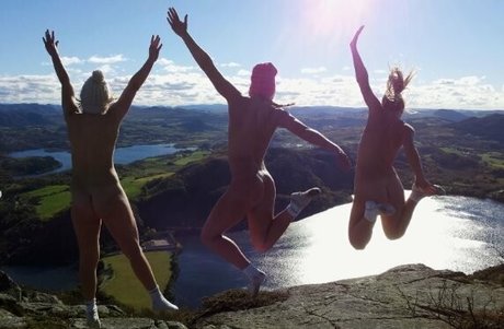 ブッシュ・オンリーファンズ ベスト 写真