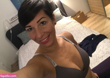 ボールズオンリーファンズ 無料セックス 画像