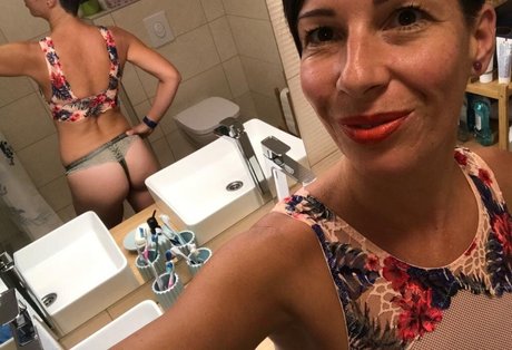 巨乳アナルOnlyFans 美しいポルノ 写真