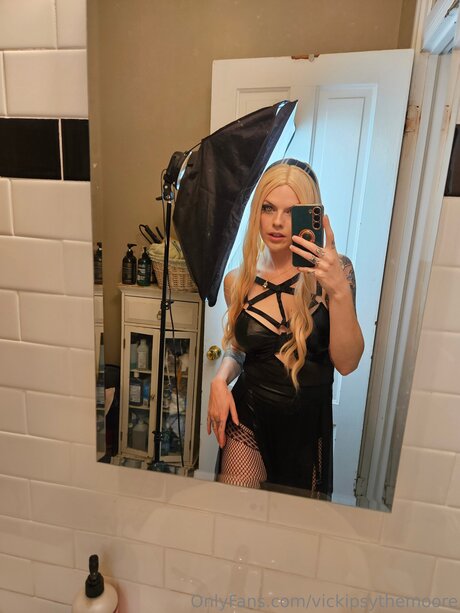 妊娠中のアジア人オンリーファンズ 裸 ギャラリー