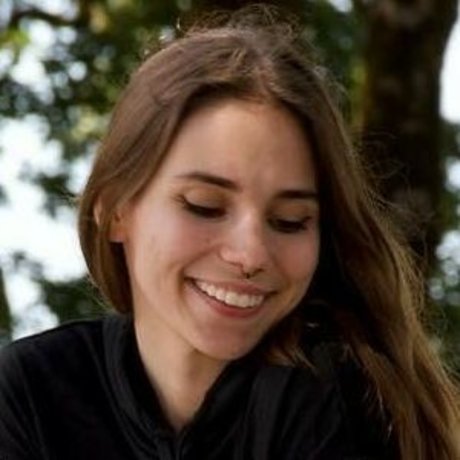 Petitebbpeach 最高のスター 写真