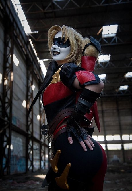 Moonychka ポルノスター 無料 画像