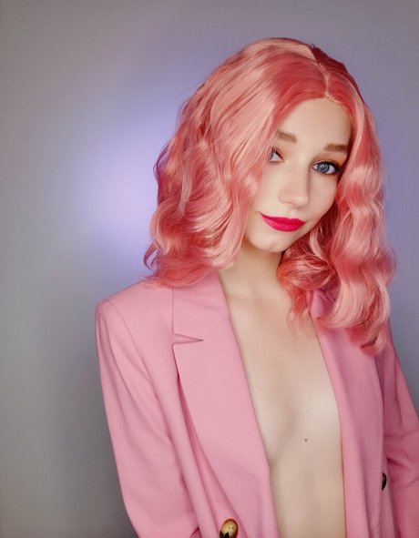 Moonychka ポルノスター 裸 写真