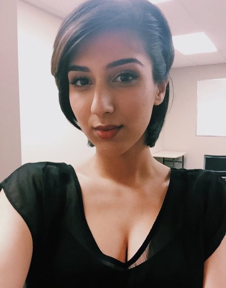 Jasdeep Johal ポルノモデル アーカイブ