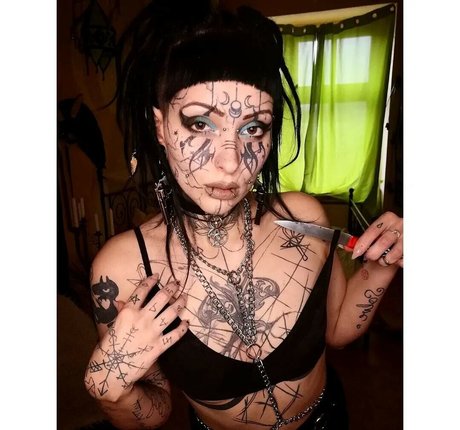 Bastet Beast ポルノスター アダルト 写真