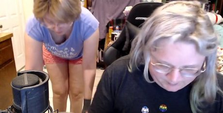 Avalon Zuercher xxx女優 写真