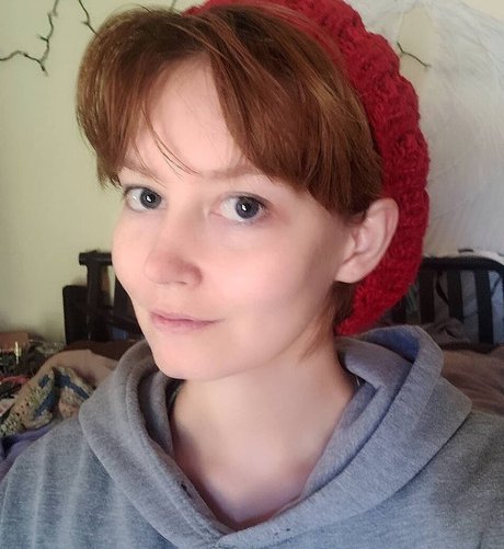 Avalon Zuercher ポルノモデル 写真