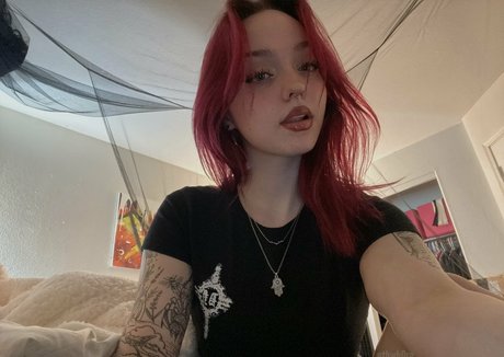 Gthwh0re 可愛いモデル ギャラリー