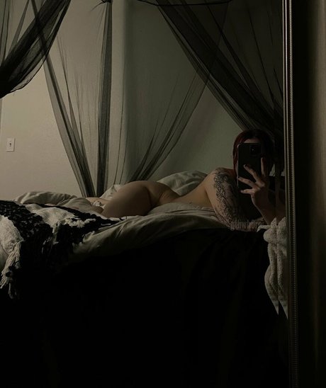 Gthwh0re セックスモデル 写真