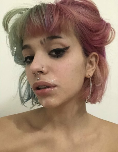 Ana Pires ポルノスター ヌード 画像