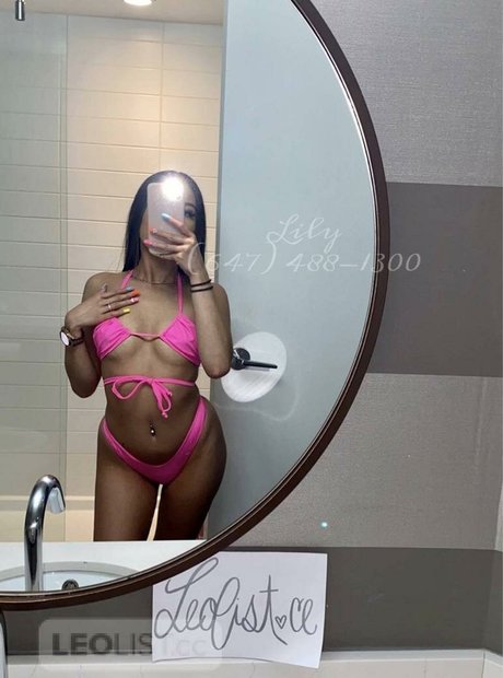 Baby Lily ポルノスター 無料 写真