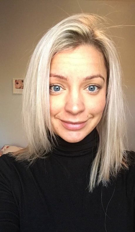 アジアの若者OnlyFans 無料 画像