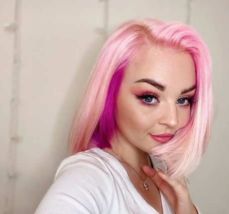 Emily Rose Perrin 最高のスター 画像