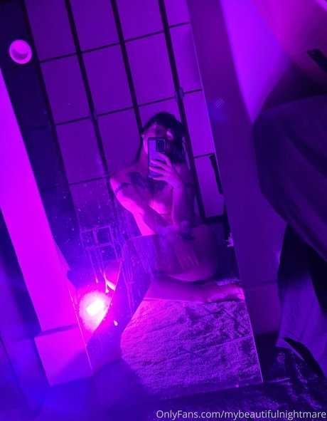 mybeautifulnightmare 裸のスター ギャラリー