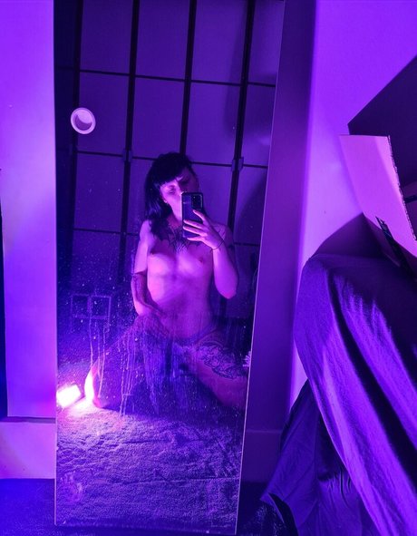 mybeautifulnightmare ポルノモデル アーカイブ