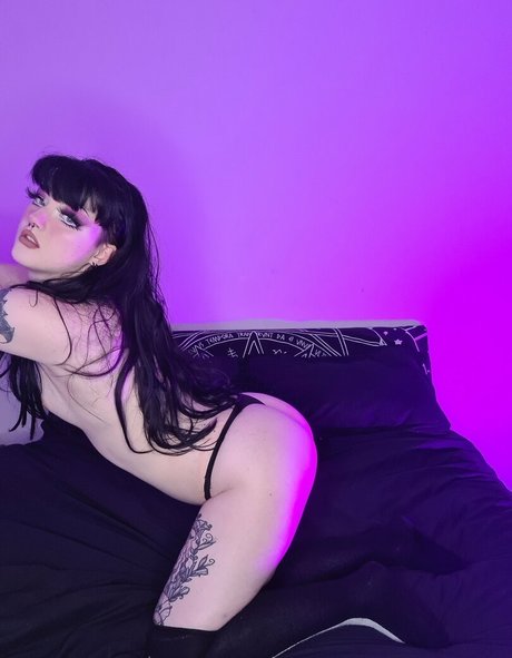 mybeautifulnightmare ポルノスター ホット 写真