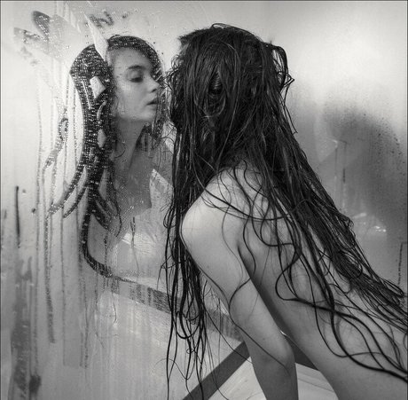 英国のティーンオンリーファン ポルノ 画像