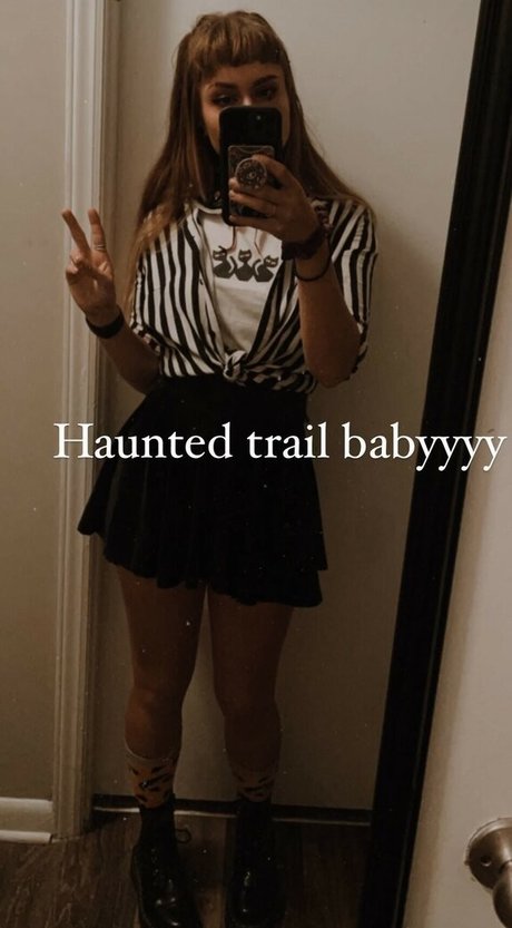 BBW パウグ オンリーファンズ 素敵 写真