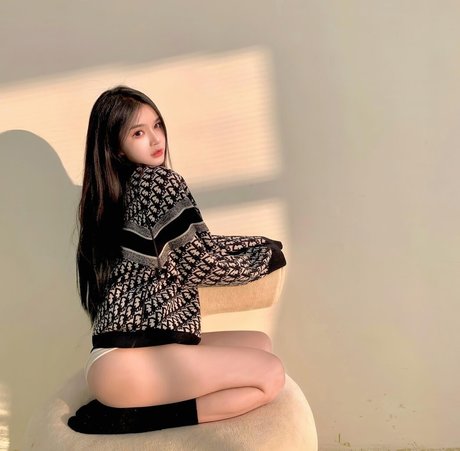 xyyoff セクシーモデル 写真