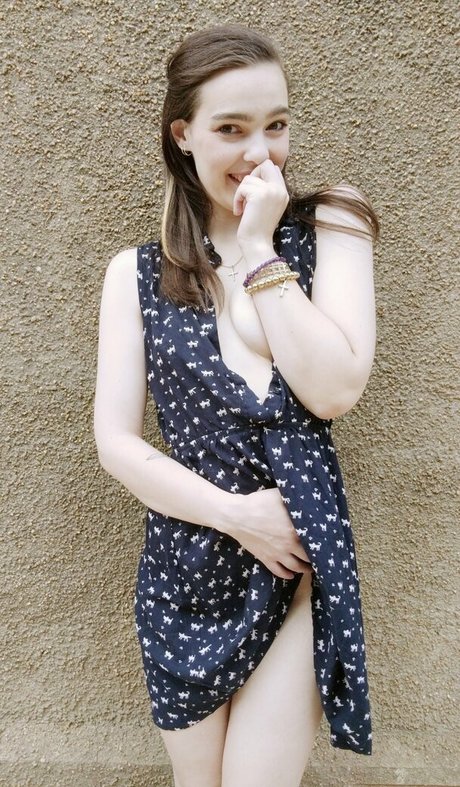 Chelsea Glitter かわいいポルノスター 画像