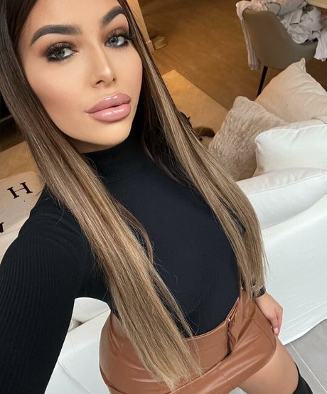 アナル熟女OnlyFans 無料ヌード 画像