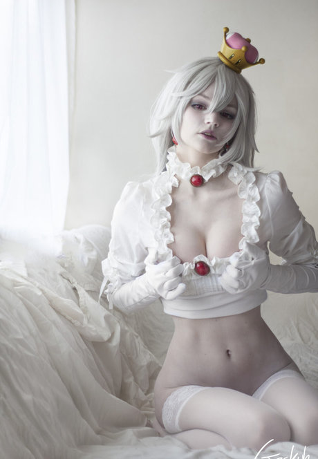 Geckuh ポルノ女優 写真