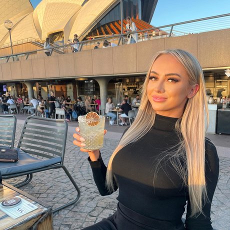 Taylah Small ポルノスター 高品質 ギャラリー