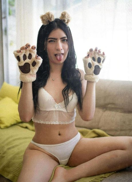 acuareelablanca 高品質モデル 写真