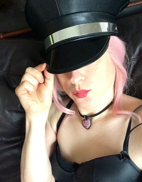 Scarlett OHarder 裸のポルノスター 画像