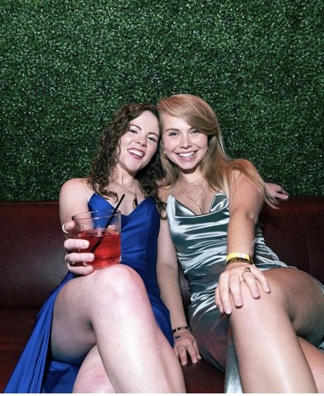 HalieeandKendra 完璧な女優 画像