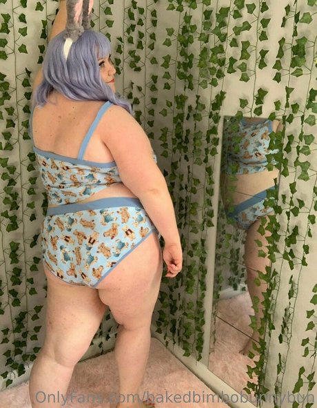 巨乳の黒人女性オンリーファンズ セクシーxxx 写真