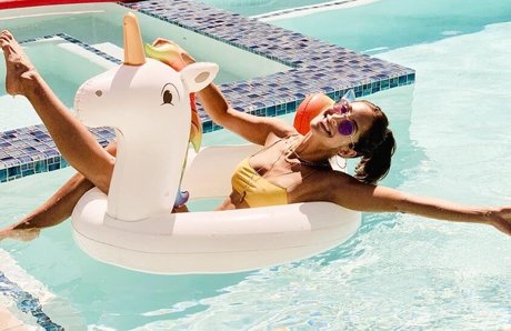 Christel Khalil ホットなポルノスター 画像