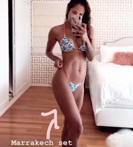 Christel Khalil 無料女優 写真