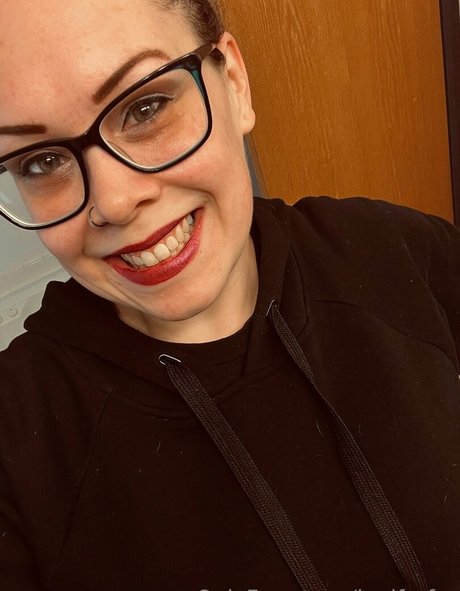 jeniferfur セクシーなポルノスター ギャラリー