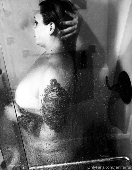 jeniferfur HDスター ギャラリー