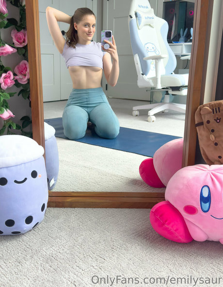 emilybel ヌードのポルノスター 写真