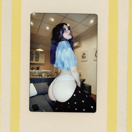 ティーンシーメールオンリーファンズ えろた 画像