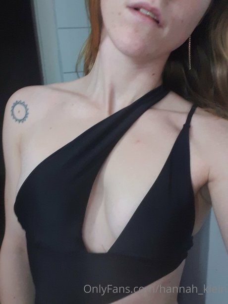 Hannah Klein スター ヌード 写真