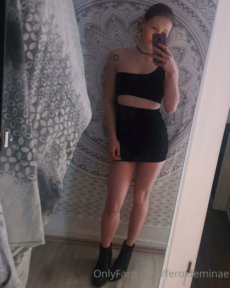 Hannah Klein ヌードモデル 画像