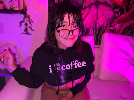 Ananunez セックスモデル 写真